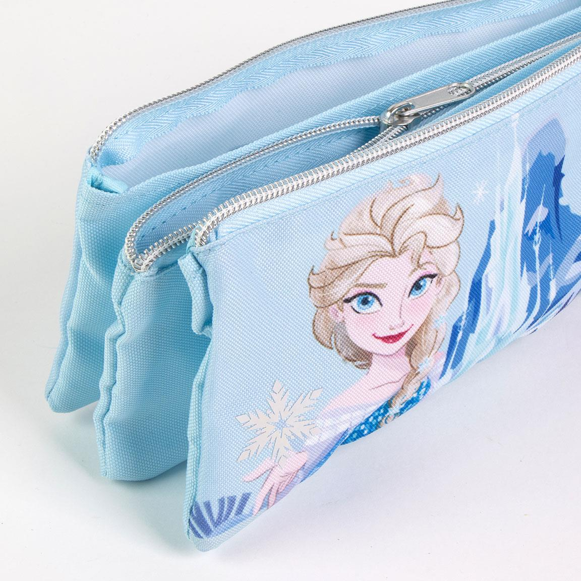 Astuccio a tre tasche di Frozen Disney con il volto e il castello di Elsa. Dettaglio delle tre cerniere