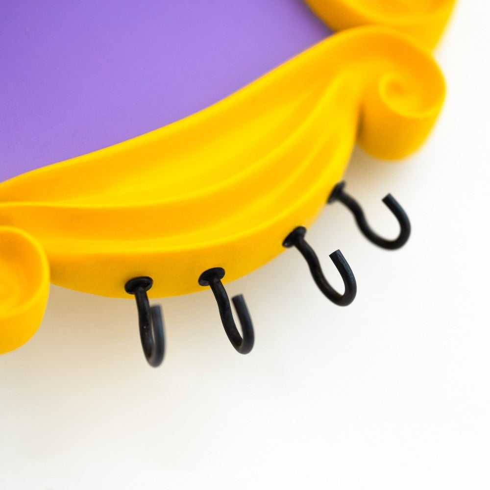 Appendichiavi Friends Cornice