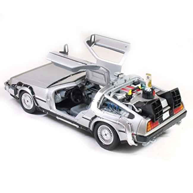 Modellino scala 1 a 24 Delorean Back to the Future 2