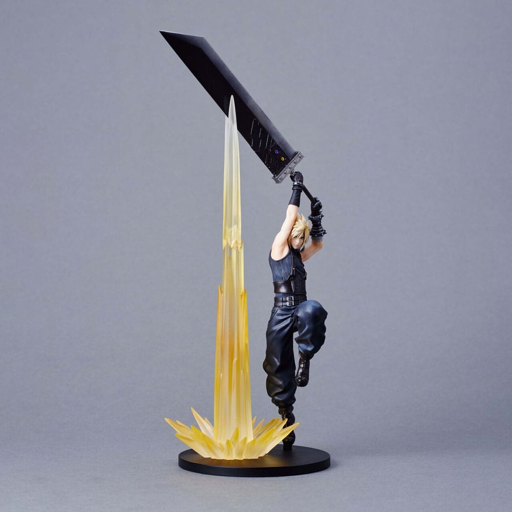 Figure Final Fantasy VII Rebirth PVC Figure Cloud Strife 30 cm